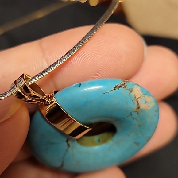 14k Vintage Huge  Turquoise and Gold Pendant Necklace - Picture 6 of 6